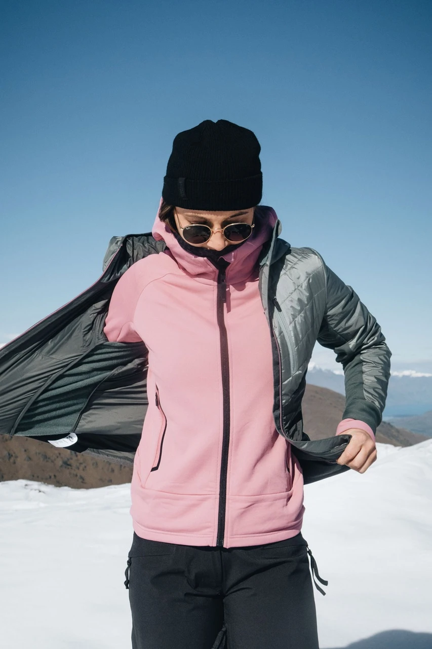 Mons Royale - Neve Wool Isulation Hood - Naisten Liner Takki - Image 5