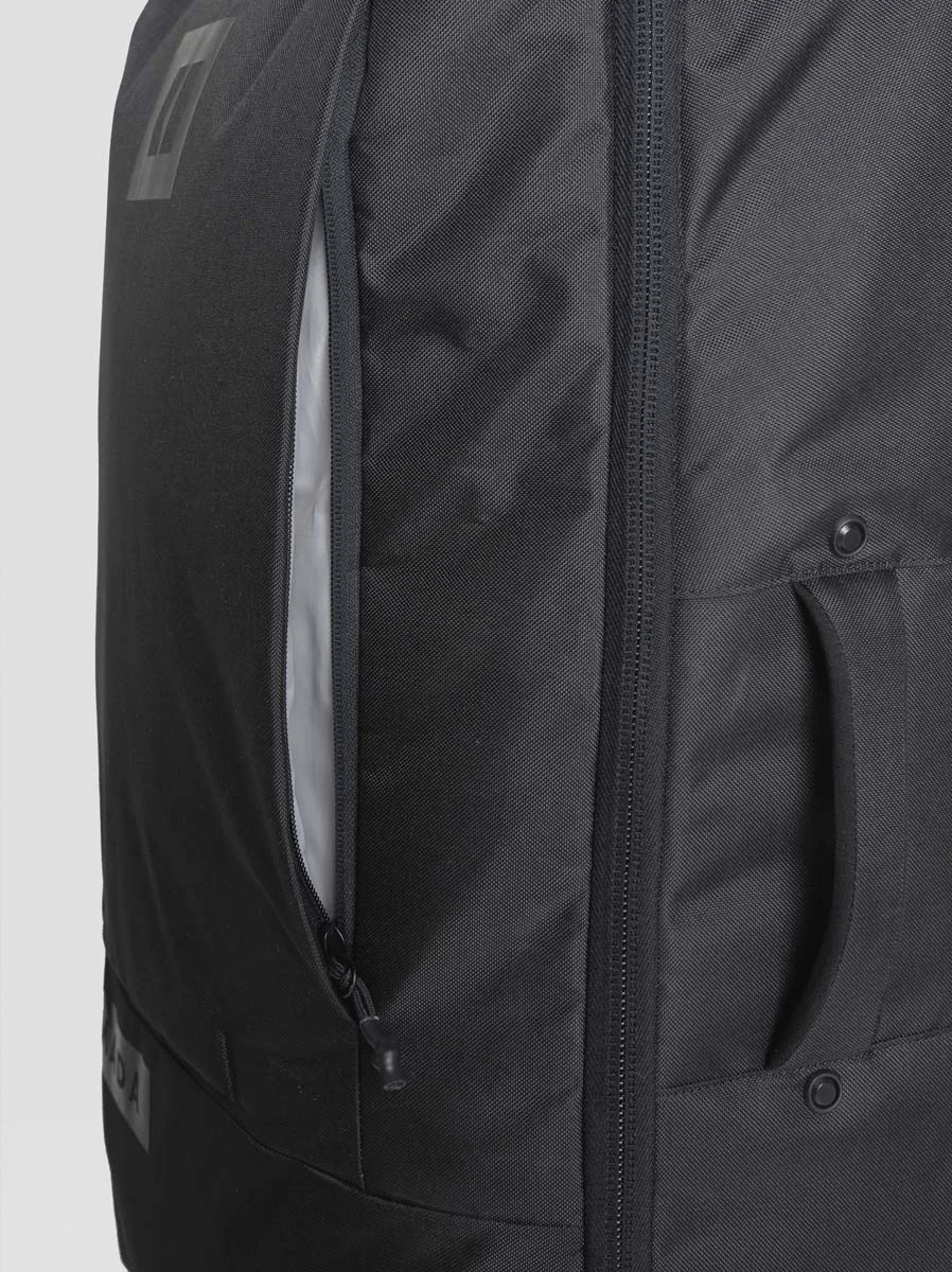 Armada 90L Travel Roller - Image 7